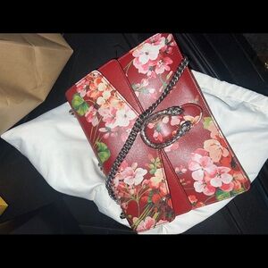 Floral Red Women's Bag